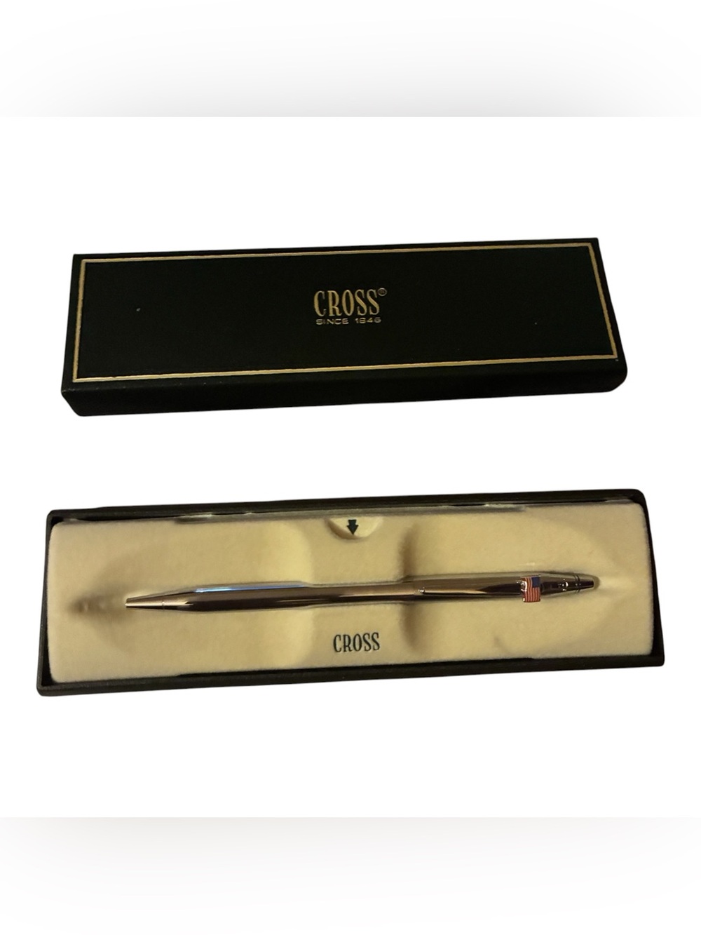 NWT VINTAGE CROSS  CHROME PEN WITH AMERICAN FLAG